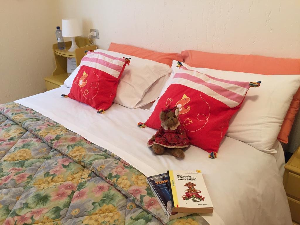 Appartamenti I Giardini Di Villa Melzi เบลลาโจ ภายนอก รูปภาพ